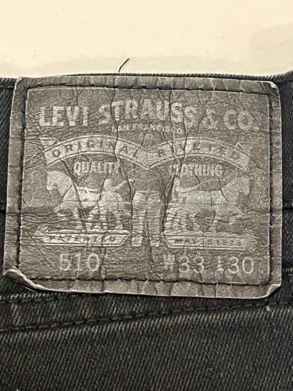 Levis 510 Skinny Fit Jeans Mens 33x30 Washed Black Charcoal Stretch 05510-0862